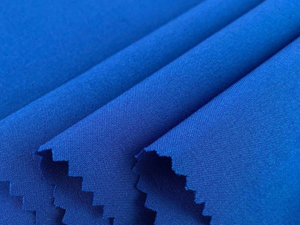 Underscrubs for Clinic Uniform Orders: Fit, Fabric, and Layering Checks插图1 Underscrub Fabric Texture