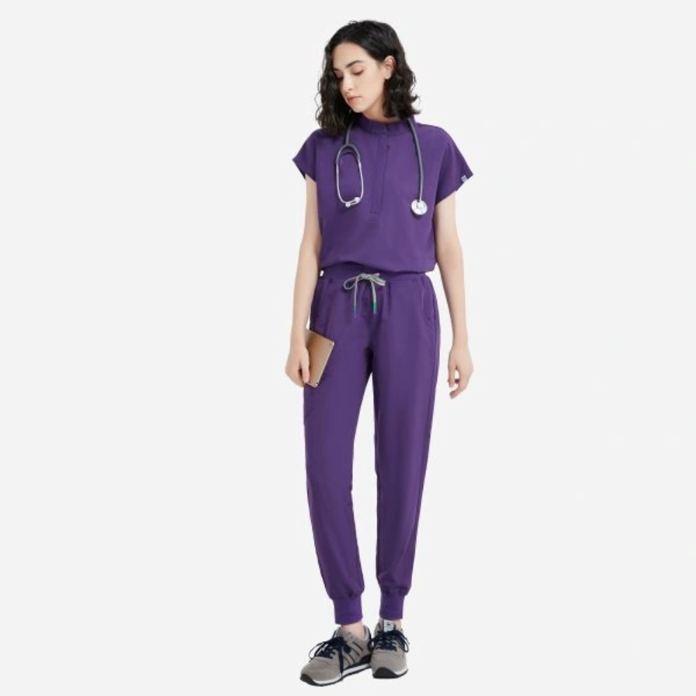 170 GSM vs 200 GSM Medical Scrubs: Which Fabric Weight Fits Bulk Orders?插图 170 GSM vs 200 GSM Medical Scrubs_ Which Fabric Weight Fits Bulk Orders_
